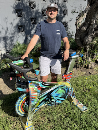 Dan Gardner with painted Art of the Ride bike